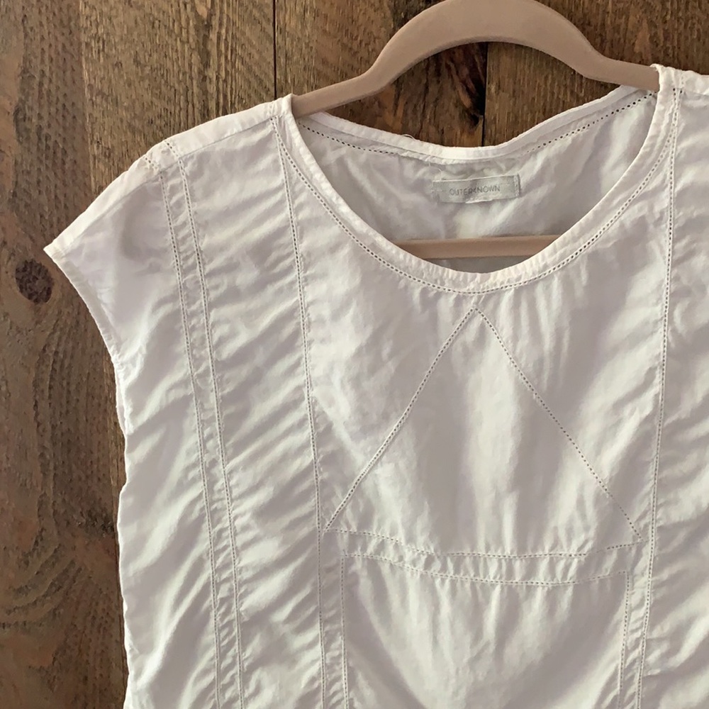 Geo Embroidered Top - Picture 2 of 6